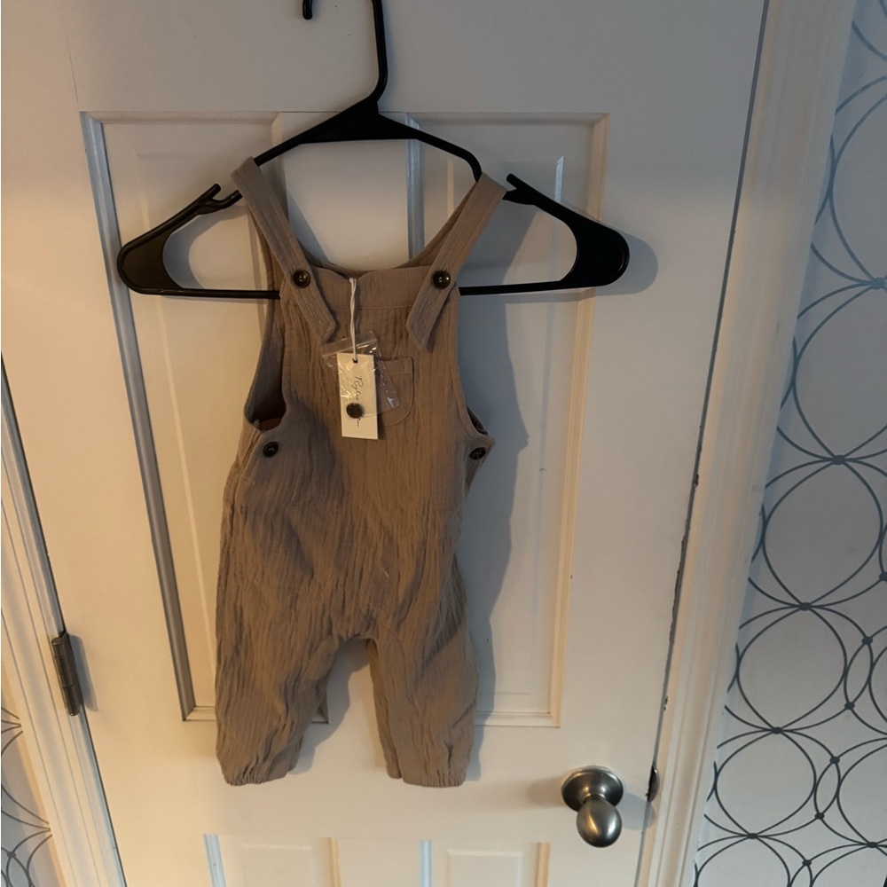 NWT Rylee + Crue 12-18month Kids Gray Overalls